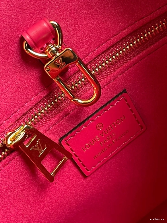 WIS PM ONTHEGO LOUIS VUITTON 0808